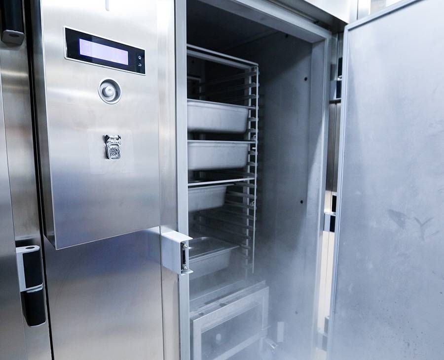 frigorifero professionale aperto hotel cucina
